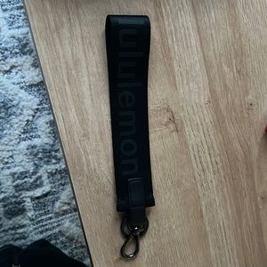 Lululemon black keychain